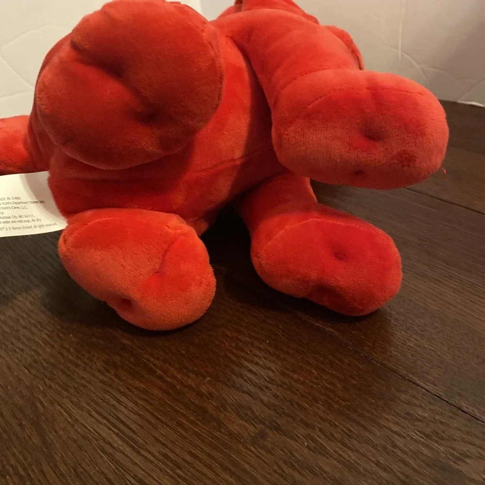 Clifford the Big Red Dog 14